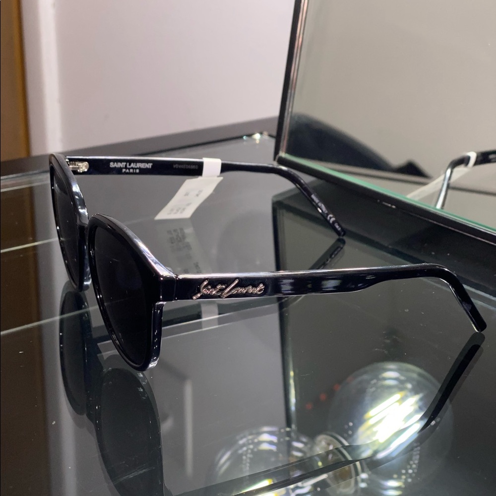Read for Price! NEW YSL Saint Laurant Sunglasses - Picture 3 of 8